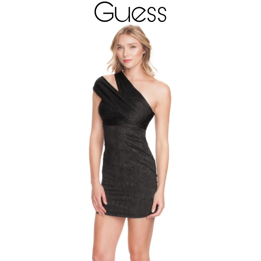 4/$25 🥂 Guess Black ASYMMETRICAL SLINKY DRESS